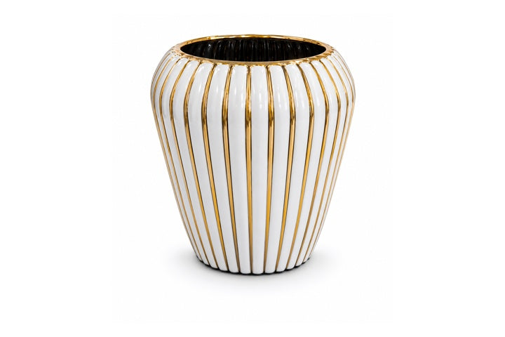 Ceramic Round Pot with Ribbed Pattern Design Body