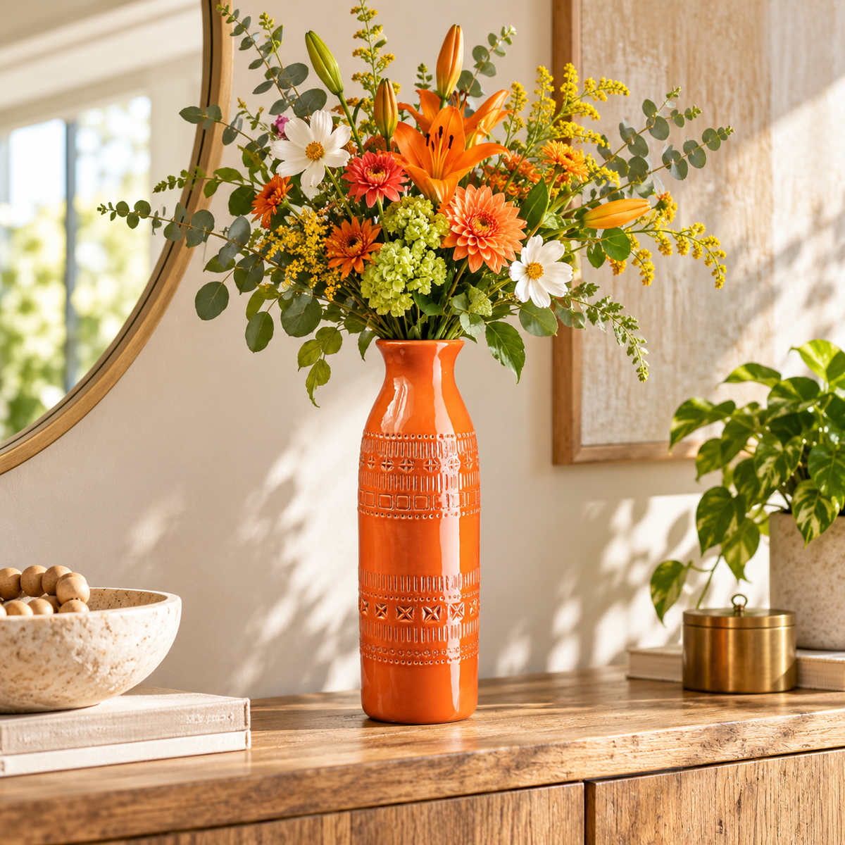 Marra Glossy Ceramic Vase