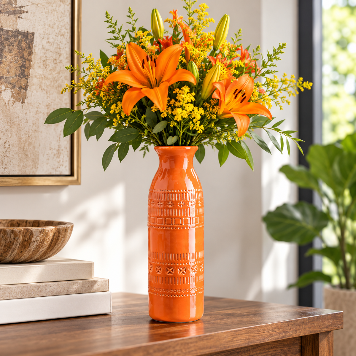 Marra Glossy Ceramic Vase