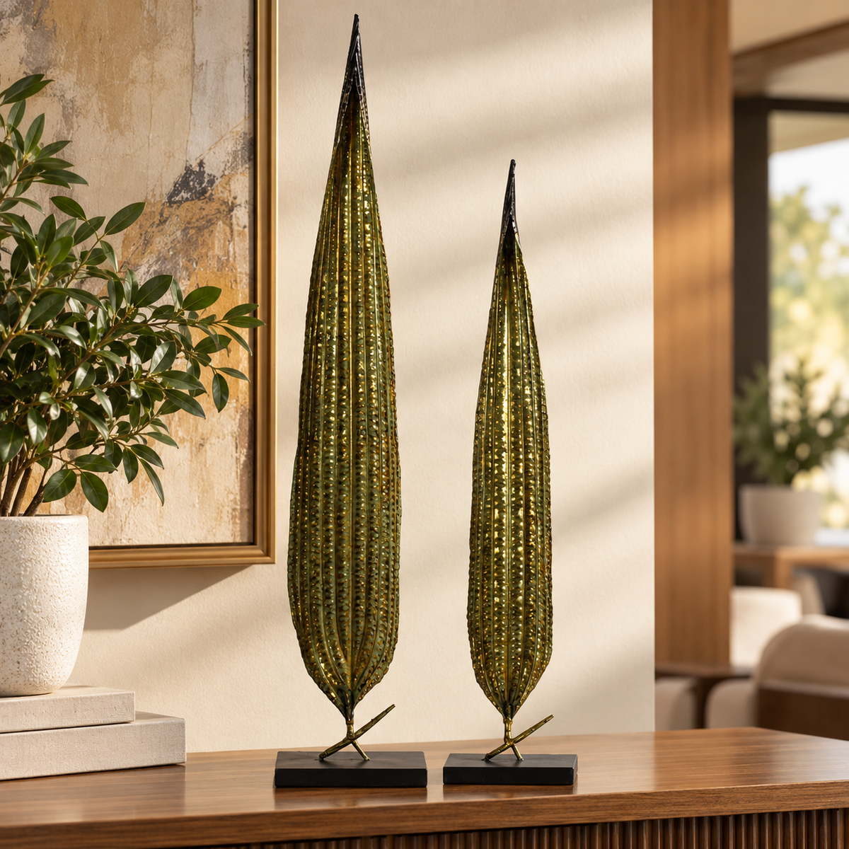 Dorelia Metal Leaf Ornament on Base (Set of 2)