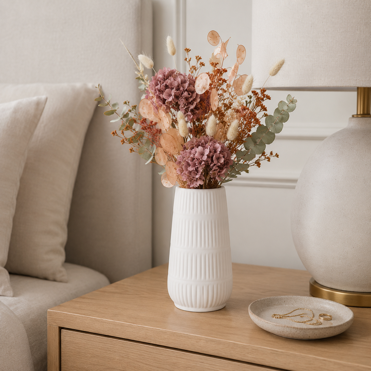 Axalie Ribbed Ceramic Cylinder Vase