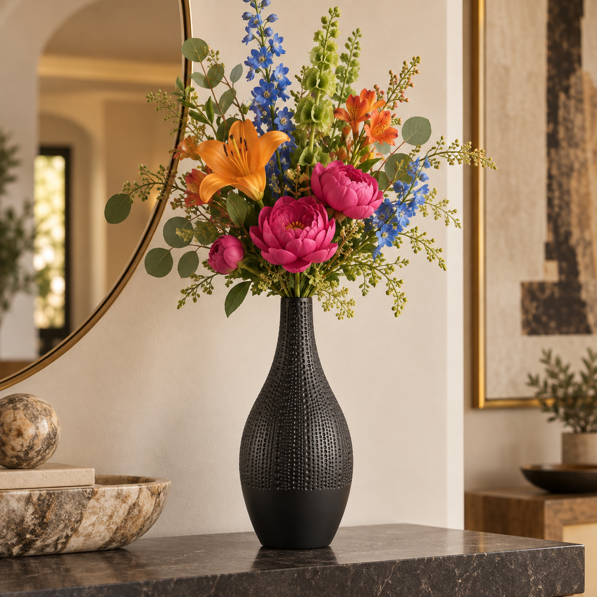 Kavaro Bellied Round Vase