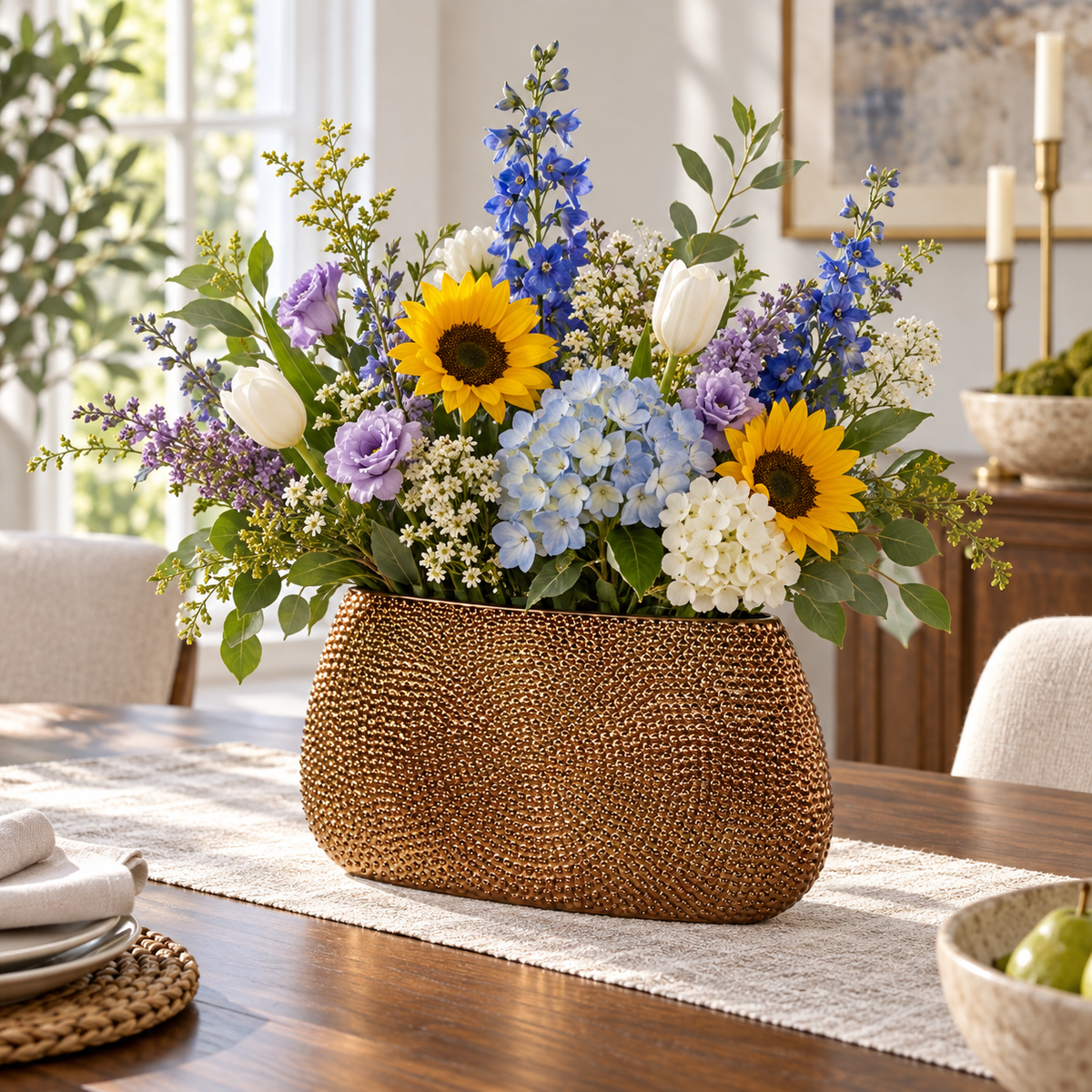 Lunaro Polished Ceramic Vase Collection