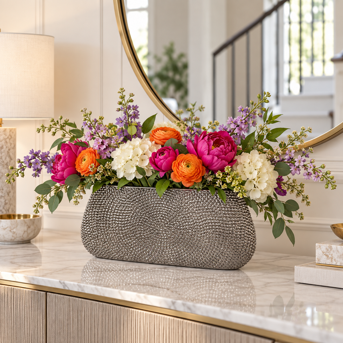 Lunaro Polished Ceramic Vase Collection