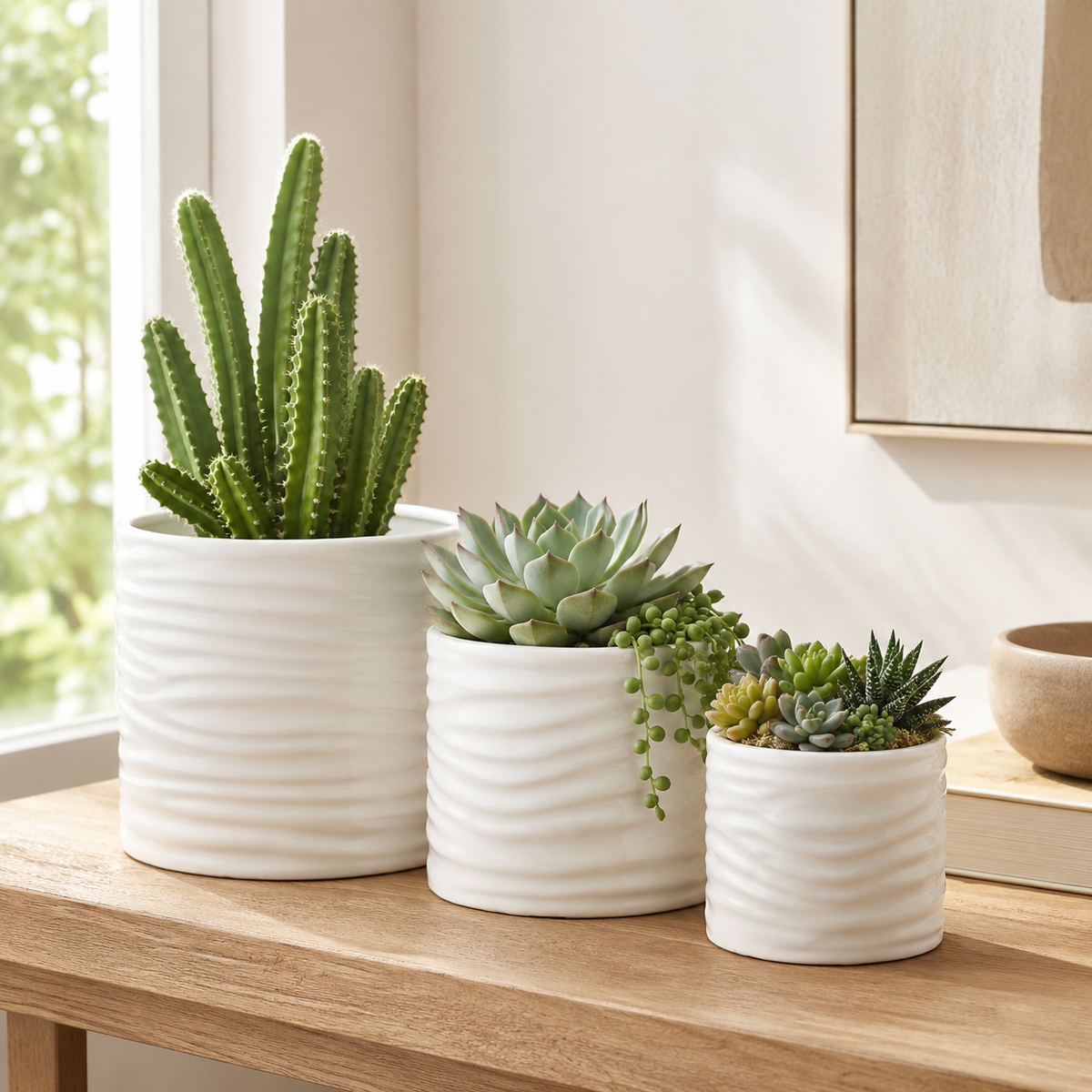 Rhesia Gloss Ribbed Ceramic Pot (Set of 3)