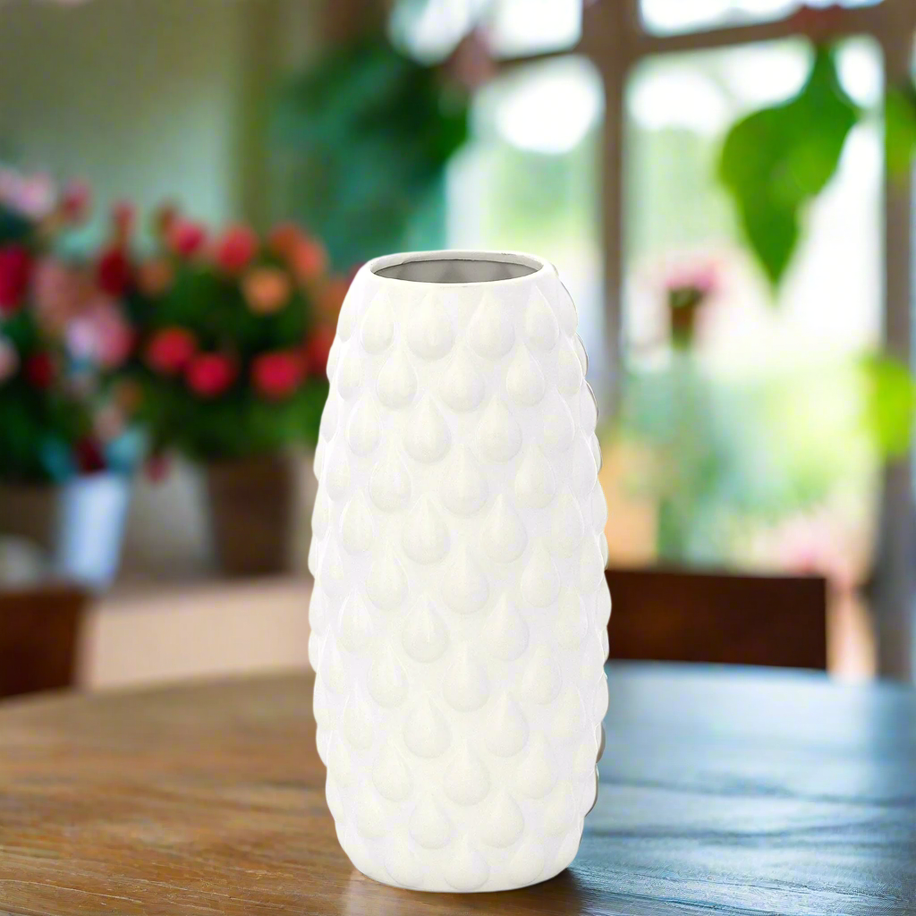 Itzyana Ceramic Vase